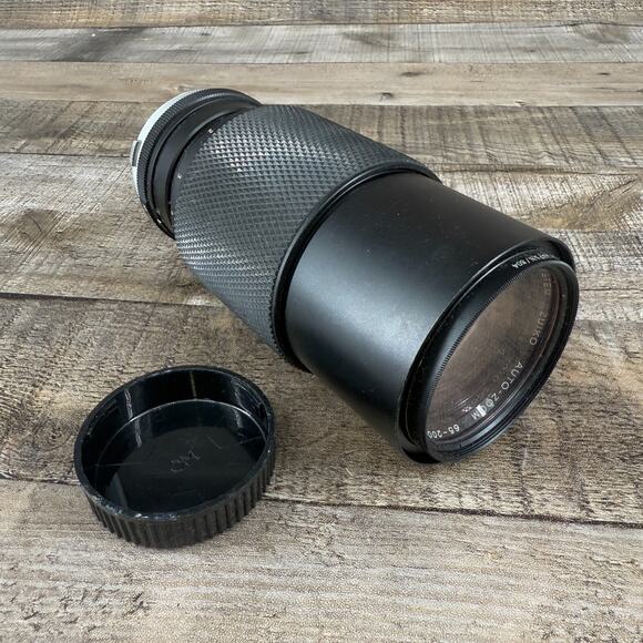 Olympus Lens Om-System Zuiko Auto Zoom 65-200mm 1.4 No 132897 Japan
